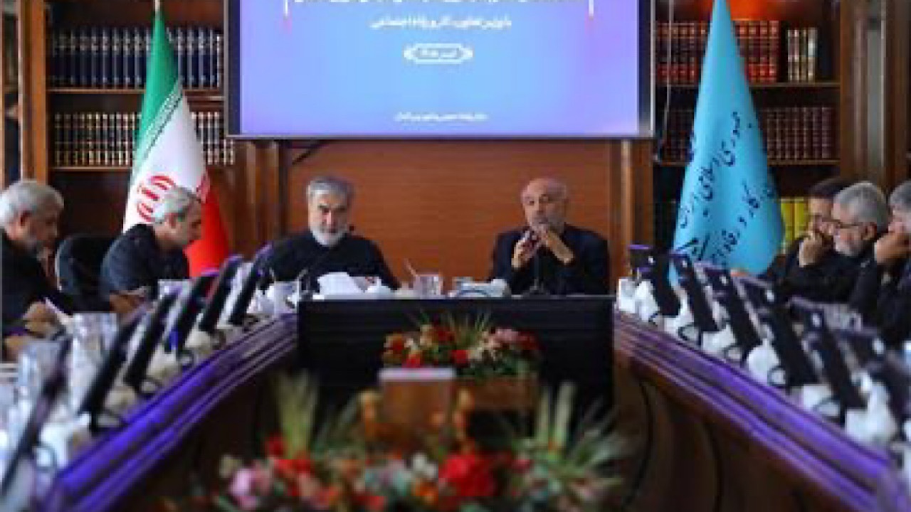 میدری: ترمیم بازار کار با اجرای بسته‌های حمایتی و تأمین مالی غیرتورمی شتاب می‌گیرد